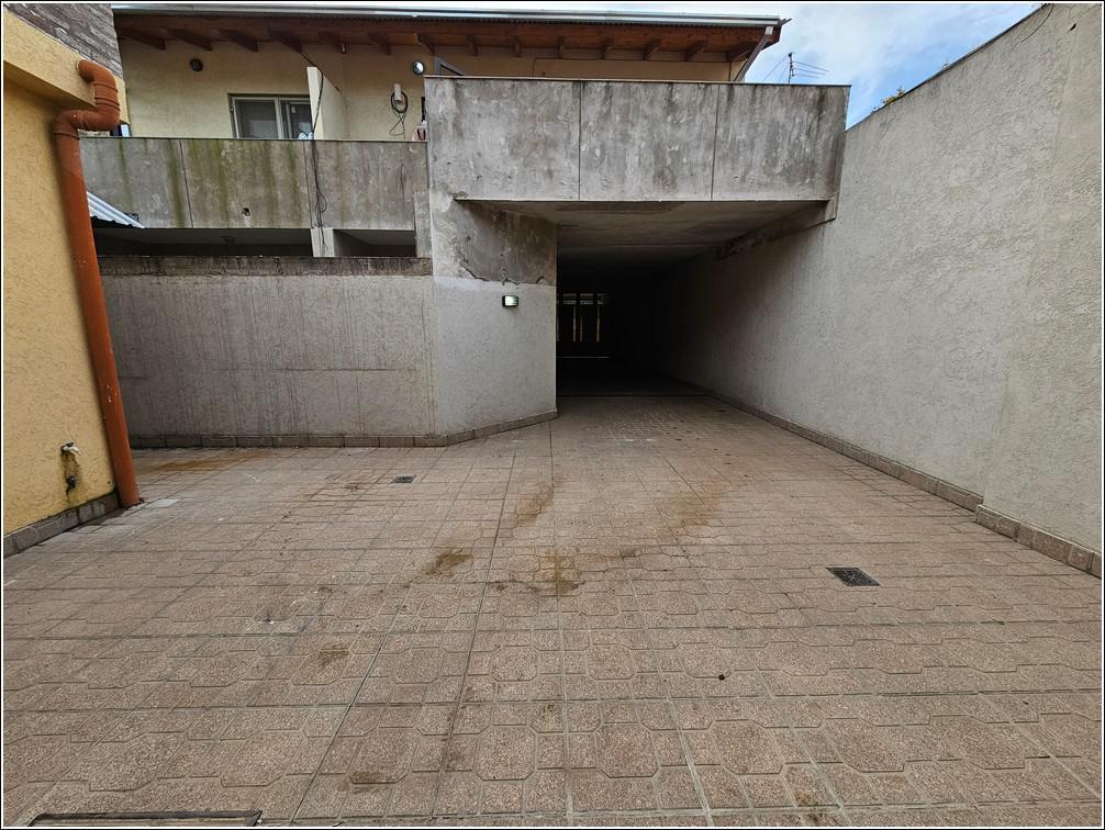 Foto de Casa en alquiler en Alberdi Río de 1 dormitorio con garaje y patio., imagen 3