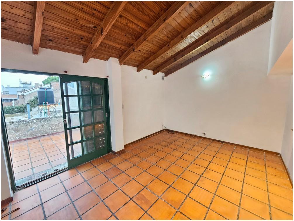 Foto de Vila al 700 - Casa en alquiler en planta alta de 2 dormitorios en, imagen 2