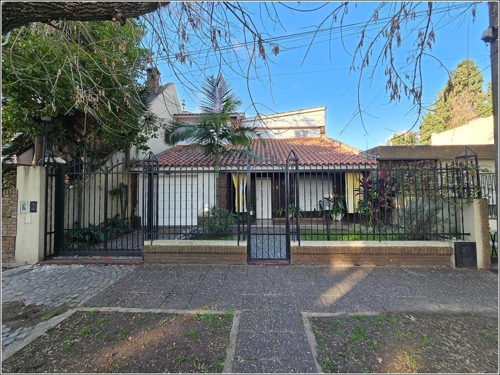 Foto de Chalet en venta de 4 dormitorios en La Florida a metros de Río., imagen 1