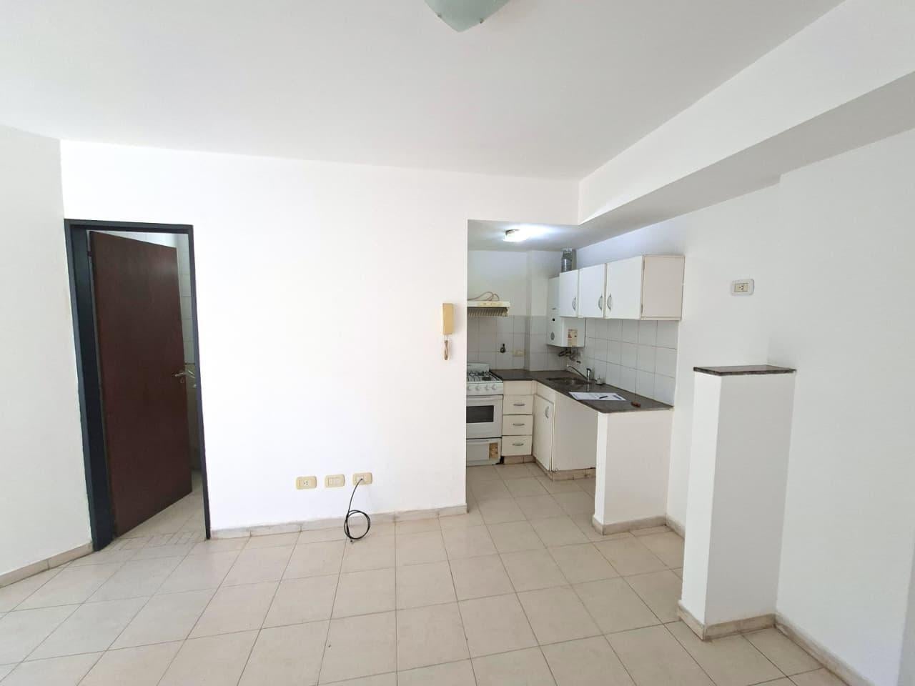 Foto de Departamento 1 Dormitorio a la Calle/ Apto Uso Oficina, imagen 3