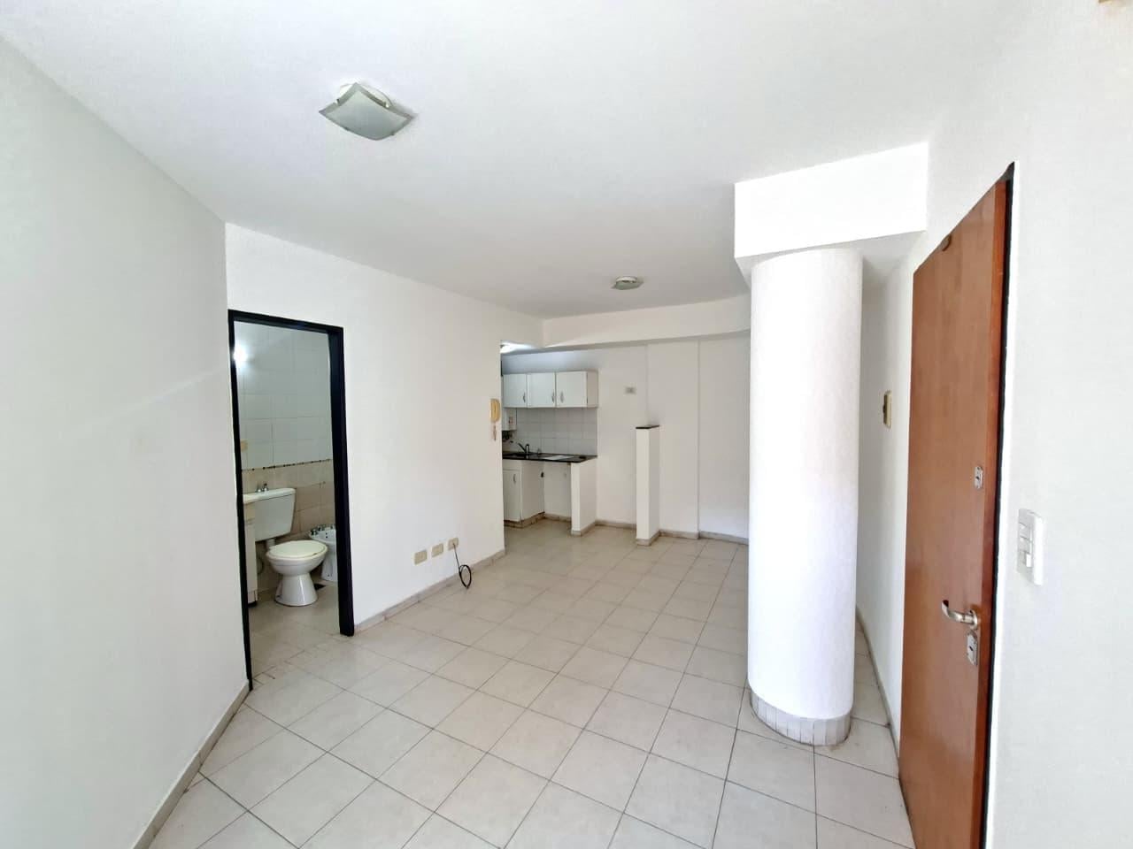 Foto de Departamento 1 Dormitorio a la Calle/ Apto Uso Oficina, imagen 3