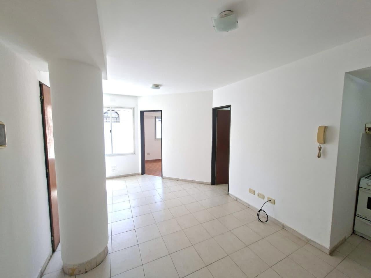 Foto de Departamento 1 Dormitorio a la Calle/ Apto Uso Oficina, imagen 2