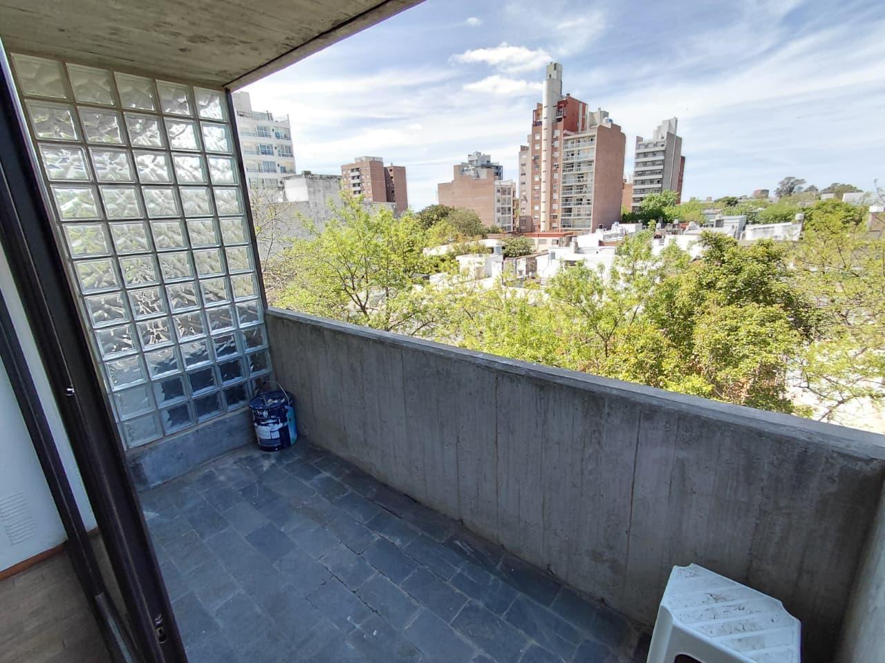 Foto de Departamento 1 Dormitorio Semipiso al Frente C/ Balcón, imagen 5