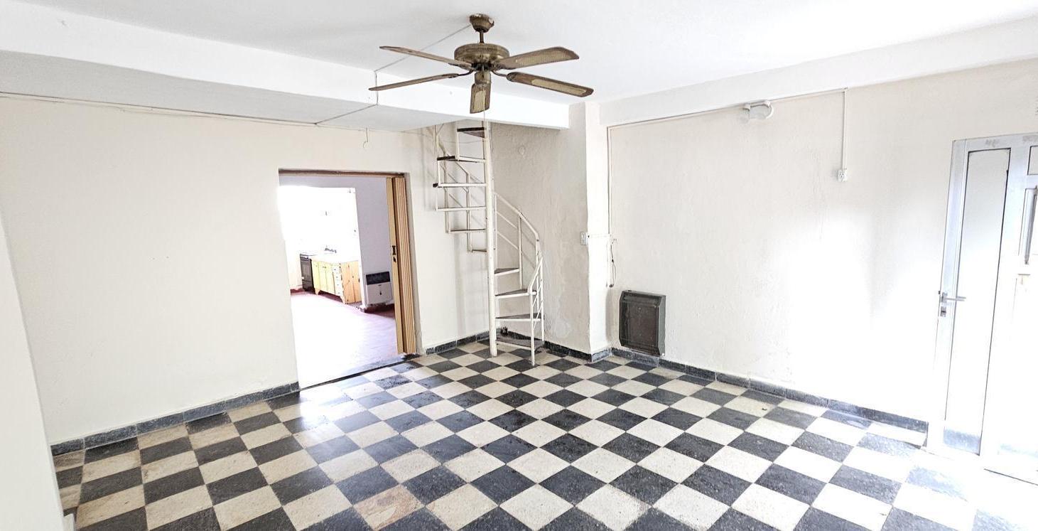 Foto de Casa 3 dormitorios Con Cochera y Patio, imagen 4
