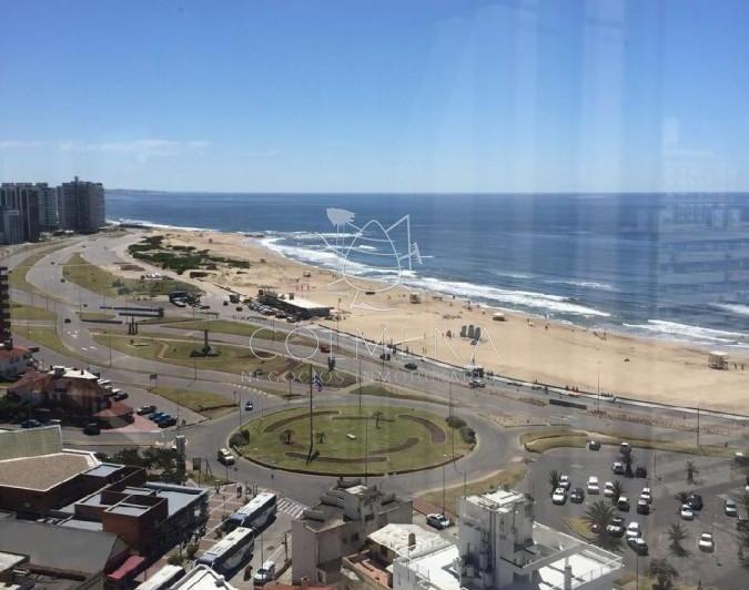 Foto de Apto con vista a playa mansa y Brava en el corazon de la peninsula, imagen 2