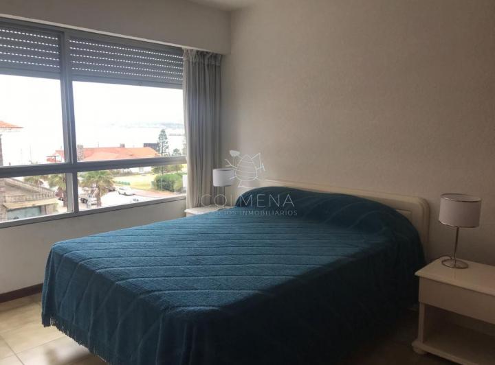 Foto de Apto de 2 dormitorios 1 baño con vista a la mansa, el edificio cuenta, imagen 4
