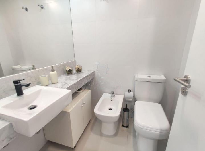 Foto de Apartamento en venta en Playa Mansa Punta del Este, imagen 1