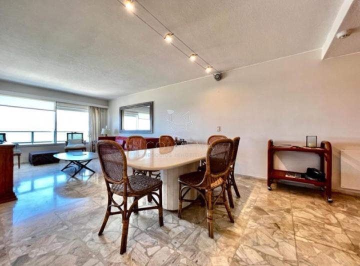 Foto de Alquiler temporario Apartamento 2 y medio dormitorios en Playa Mansa, imagen 3