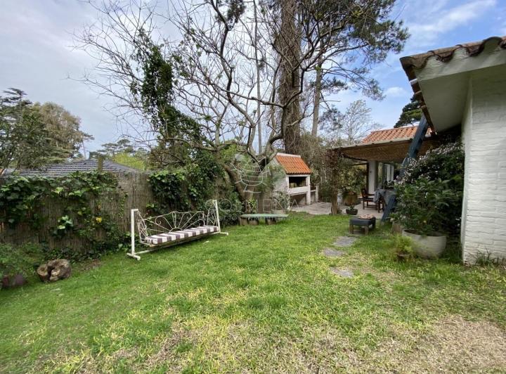 Foto de Casa de 3 dormitorios y agradable jardín en Punta del Este, imagen 2