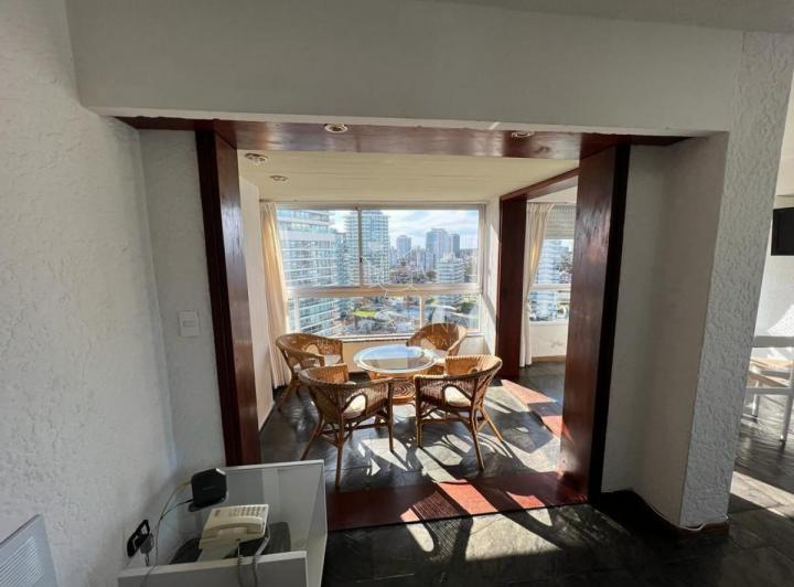 Apartamento en playa brava 1