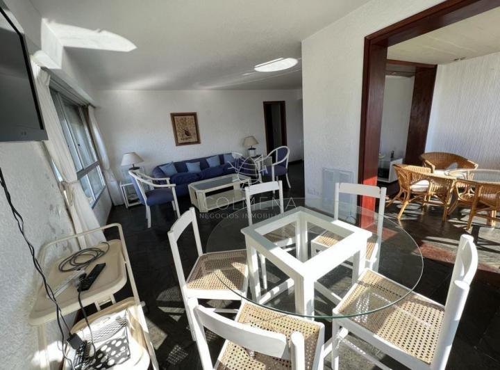 Apartamento en playa brava 5