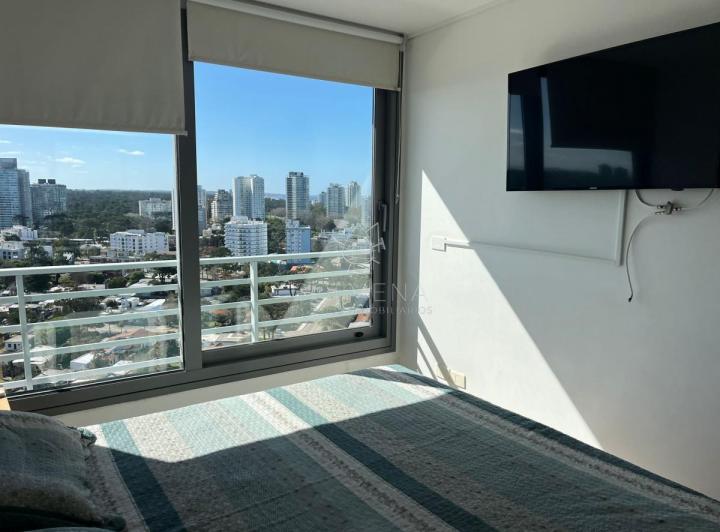 Apartamento a pasos del hotel Conrad 5