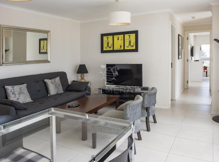 Departamento de 1 y medio dormitorio en venta a pasos de Playa Brava 3