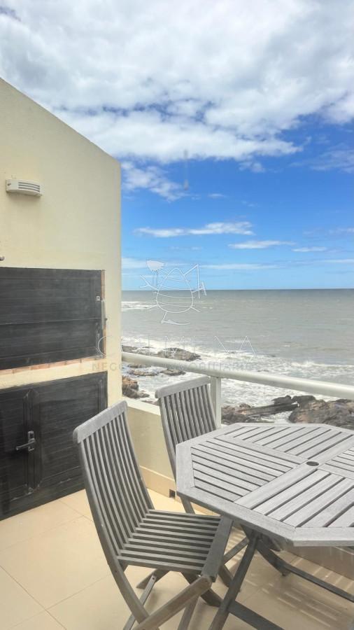 Apartamento en Peninsula lado rambla costanera brava