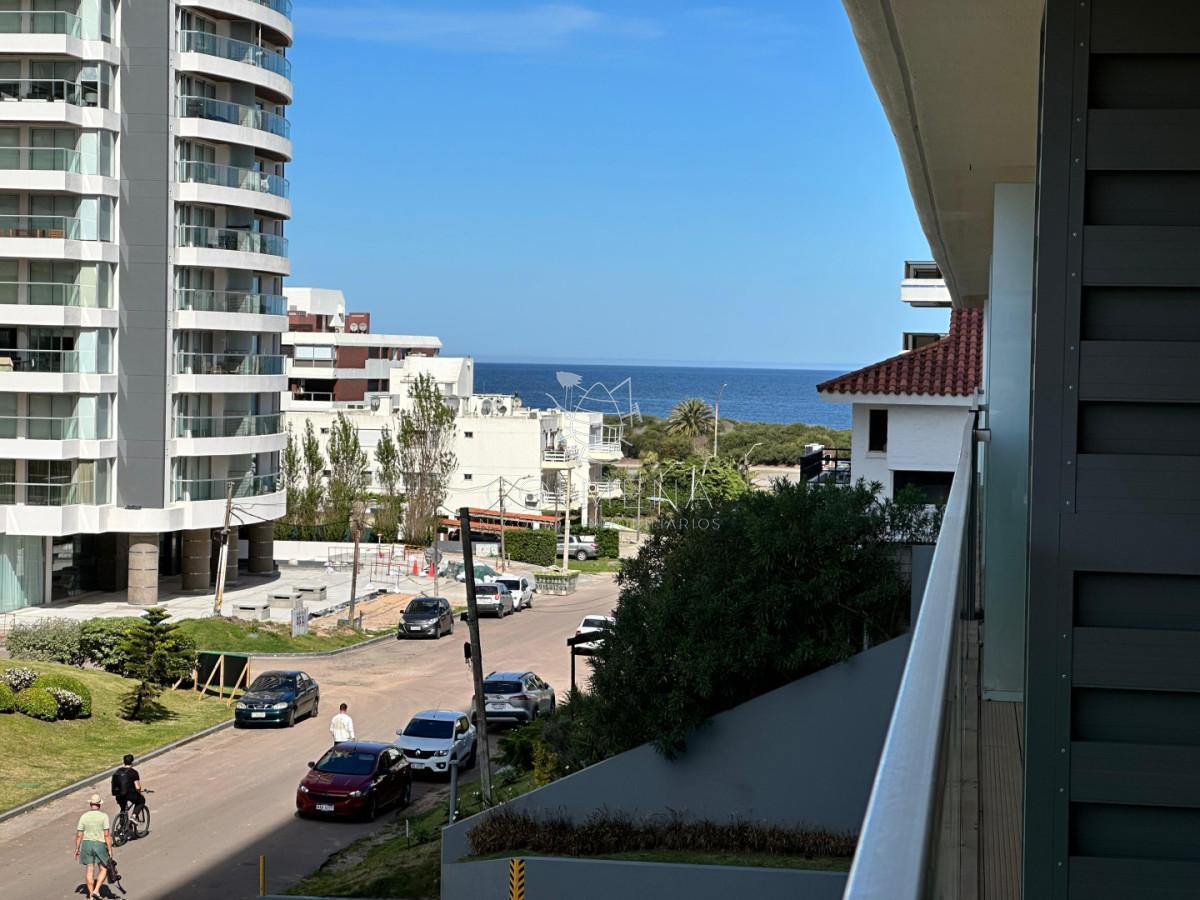 Foto de Vende apartamento de 1 dormitorio y medio en Peninsula, Punta del Este, imagen 1