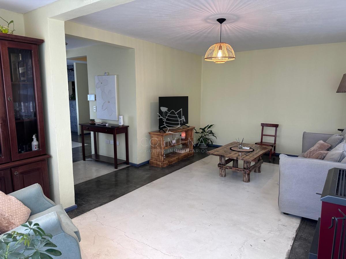 Foto de HERMOSA CASA CON PISCINA, imagen 5
