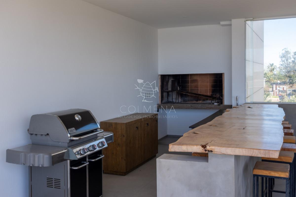 Foto de Apartamento sobre arroyo Maldonado y puente la Barra, imagen 5