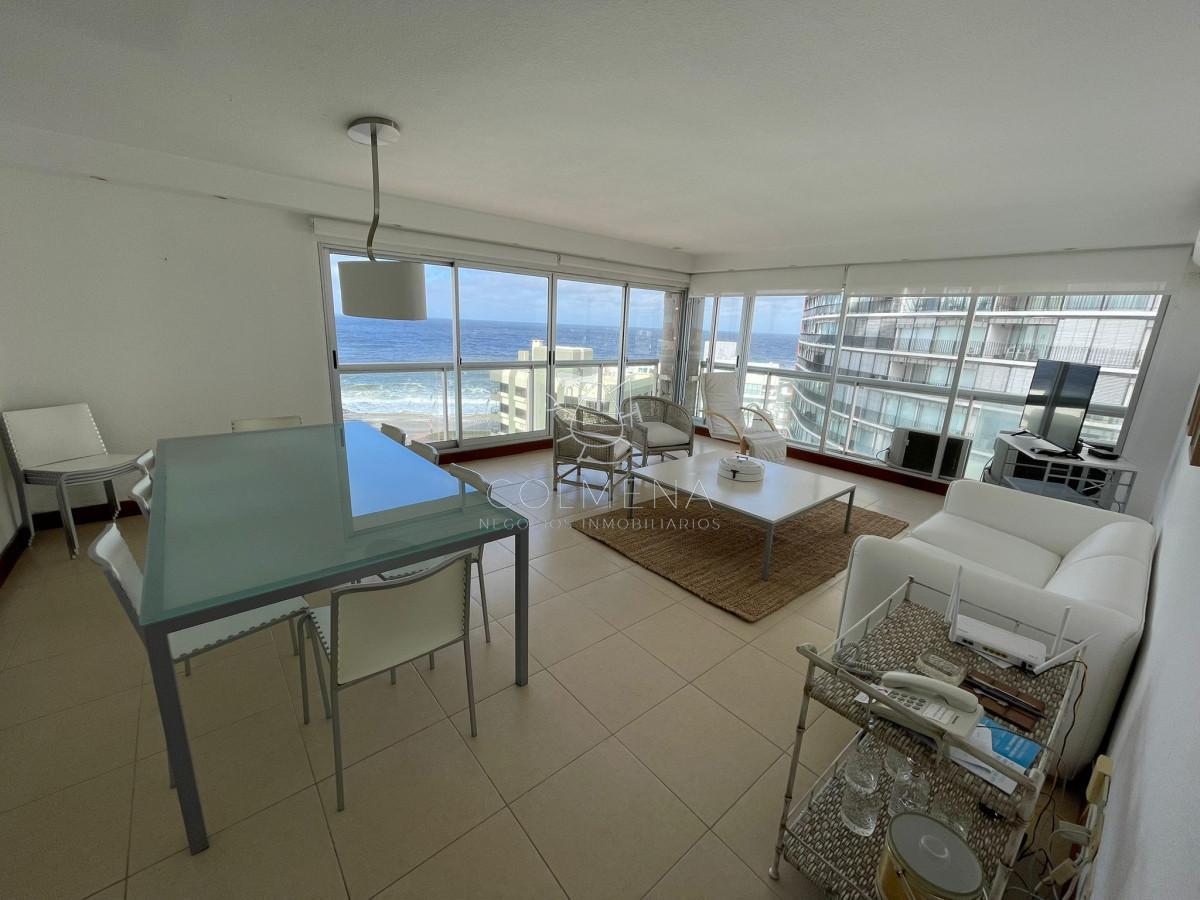 Foto de Apartamento de 2 dormitorios con vista al mar en venta en Peninsula., imagen 1
