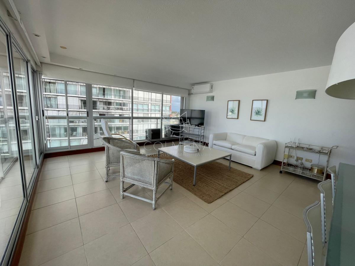 Foto de Apartamento de 2 dormitorios con vista al mar en venta en Peninsula., imagen 3