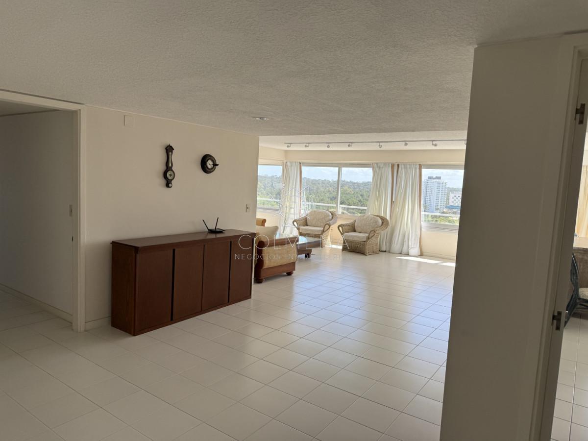 Foto de ESPECTACULAR PLANTA, PRIMERA LINEA, SERVICIOS Y CLUB, imagen 3
