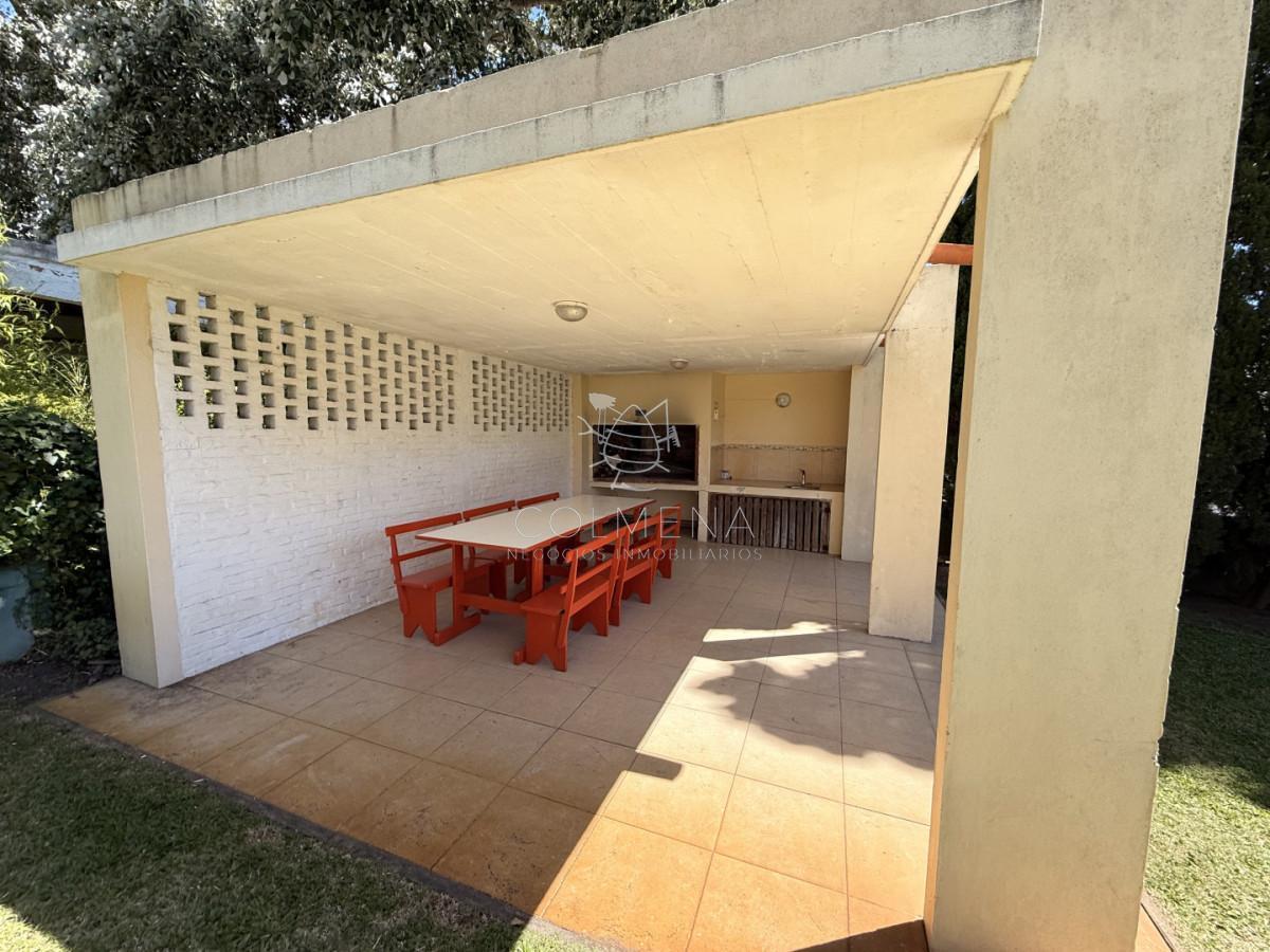 Foto de CASA EN ALQUILER DE VERANO EN ZONA CANTEGRIL - PUNTA DEL ESTE, imagen 4