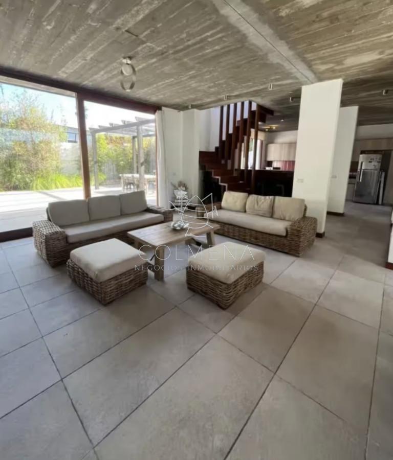 Foto de Casa en Manantiales a 150 m de la playa Bikini., imagen 3