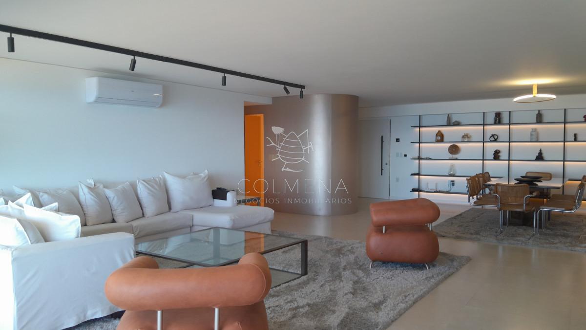 Foto de Amplio apartamento en Primera línea de playa brava. PUNTA del Este, imagen 4