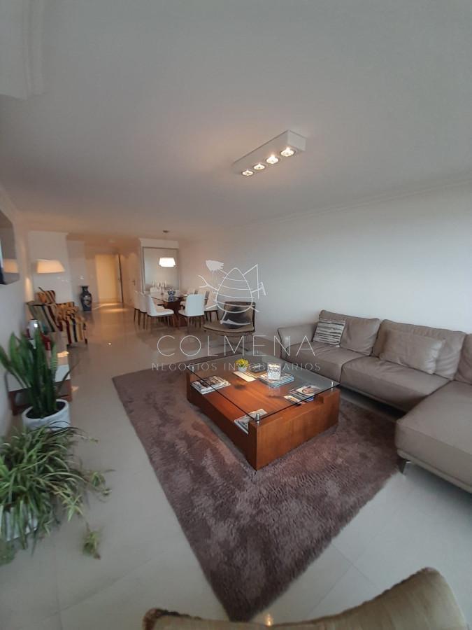 Foto de Apartamento en Alquiler de 3 dormitorios en Punta del este , Torre, imagen 3