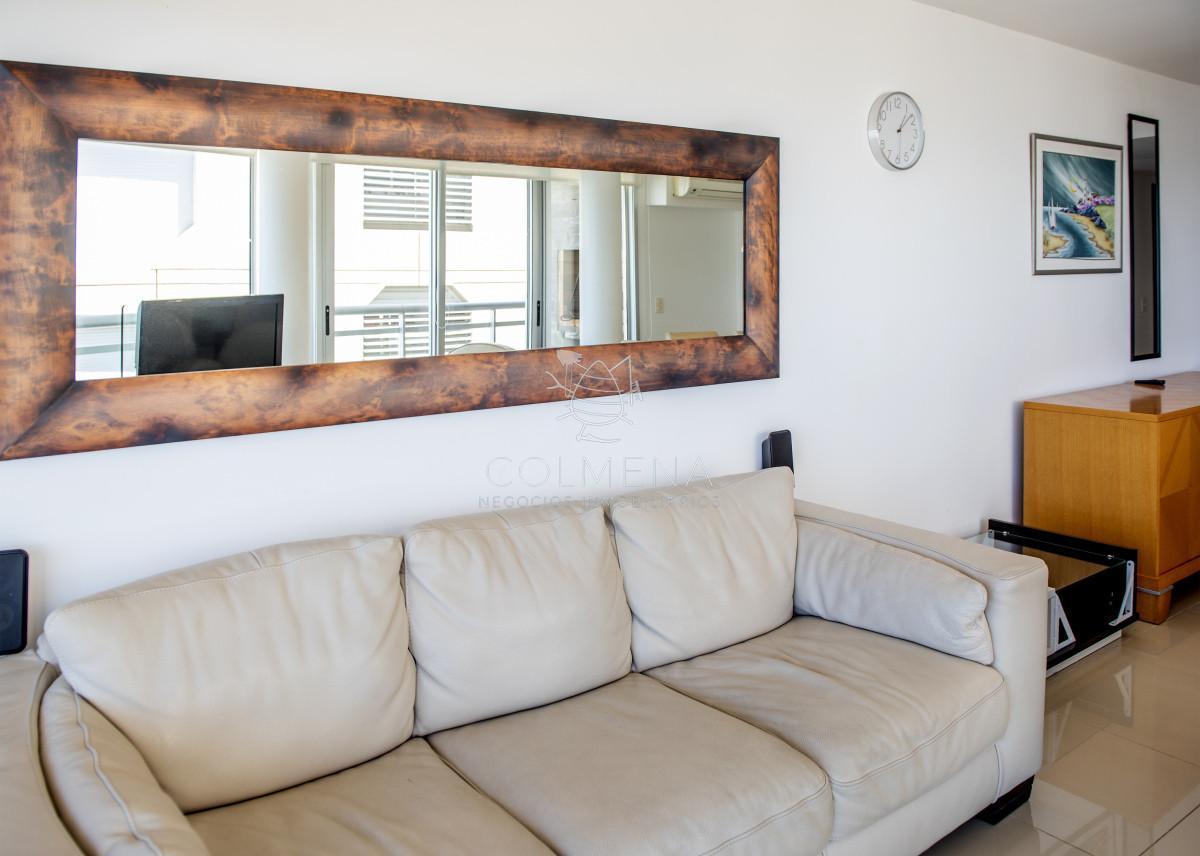 Foto de Vende hermoso Penthouse en Playa Mansa con azotea propia en Punta del, imagen 3
