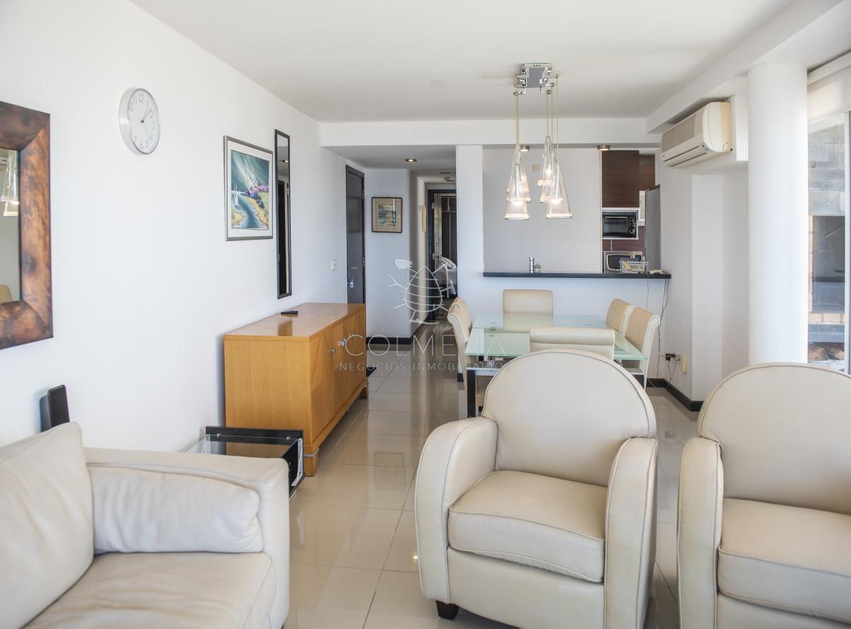 Foto de Vende hermoso Penthouse en Playa Mansa con azotea propia en Punta del, imagen 5