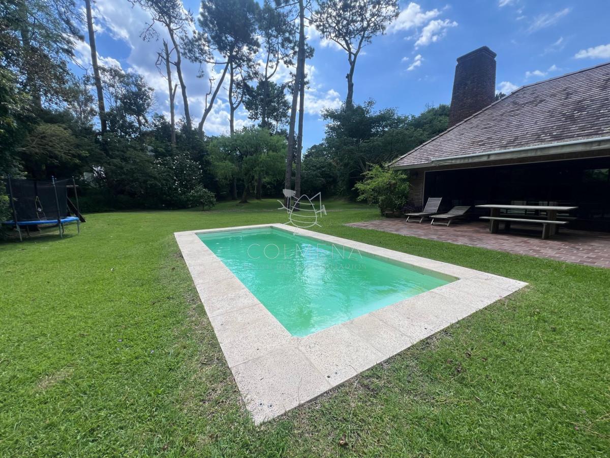 Casa en Venta, Golf, Punta del Este, 4 Dormitorios.