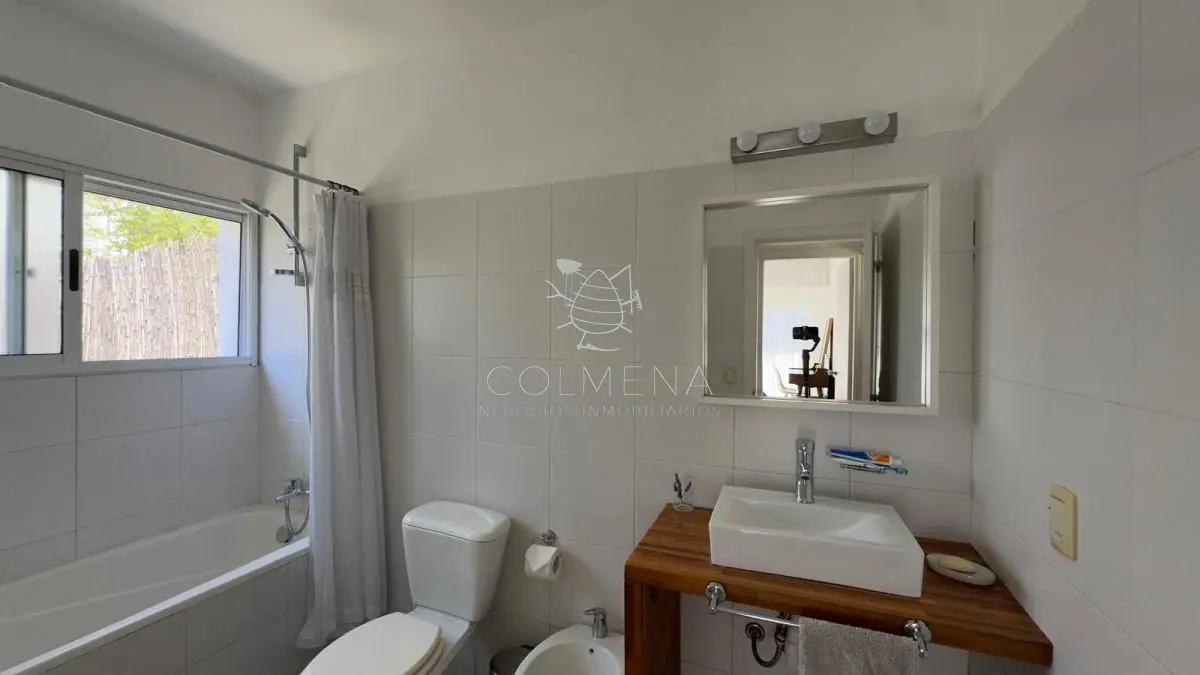 Casa en barrio Privado alquiler Anual 4