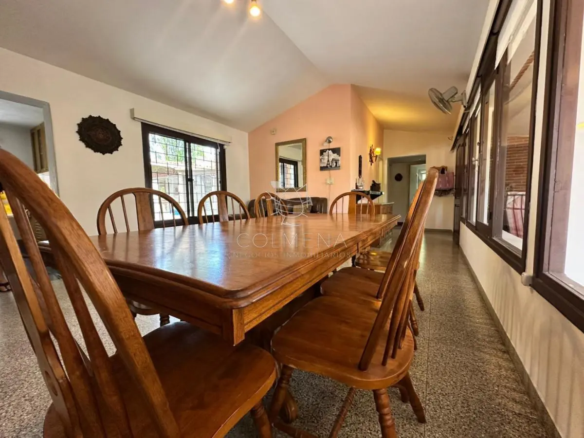 Casa de 3 dormitorios en venta en playa mansa 4