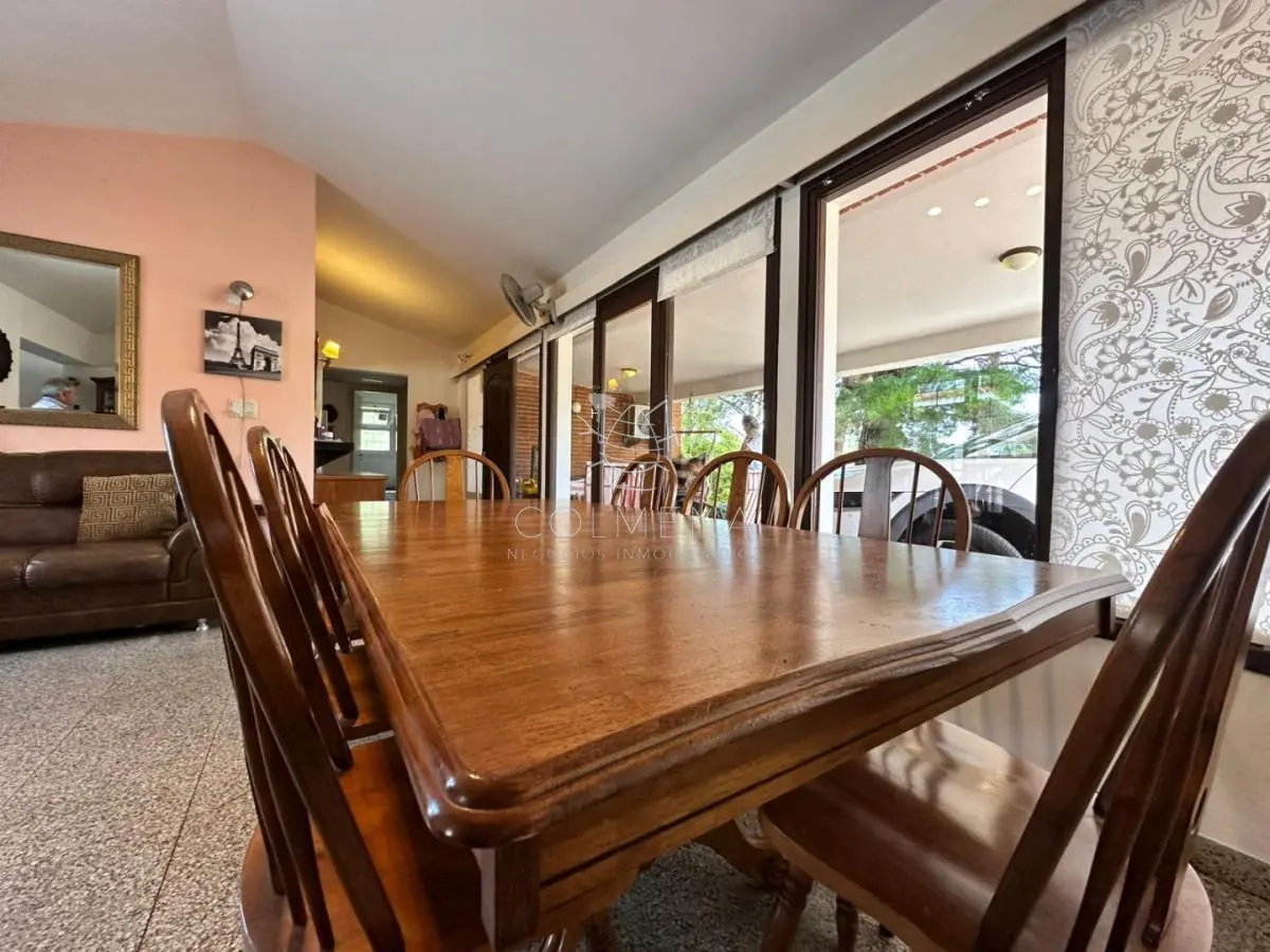 Casa de 3 dormitorios en venta en playa mansa 1