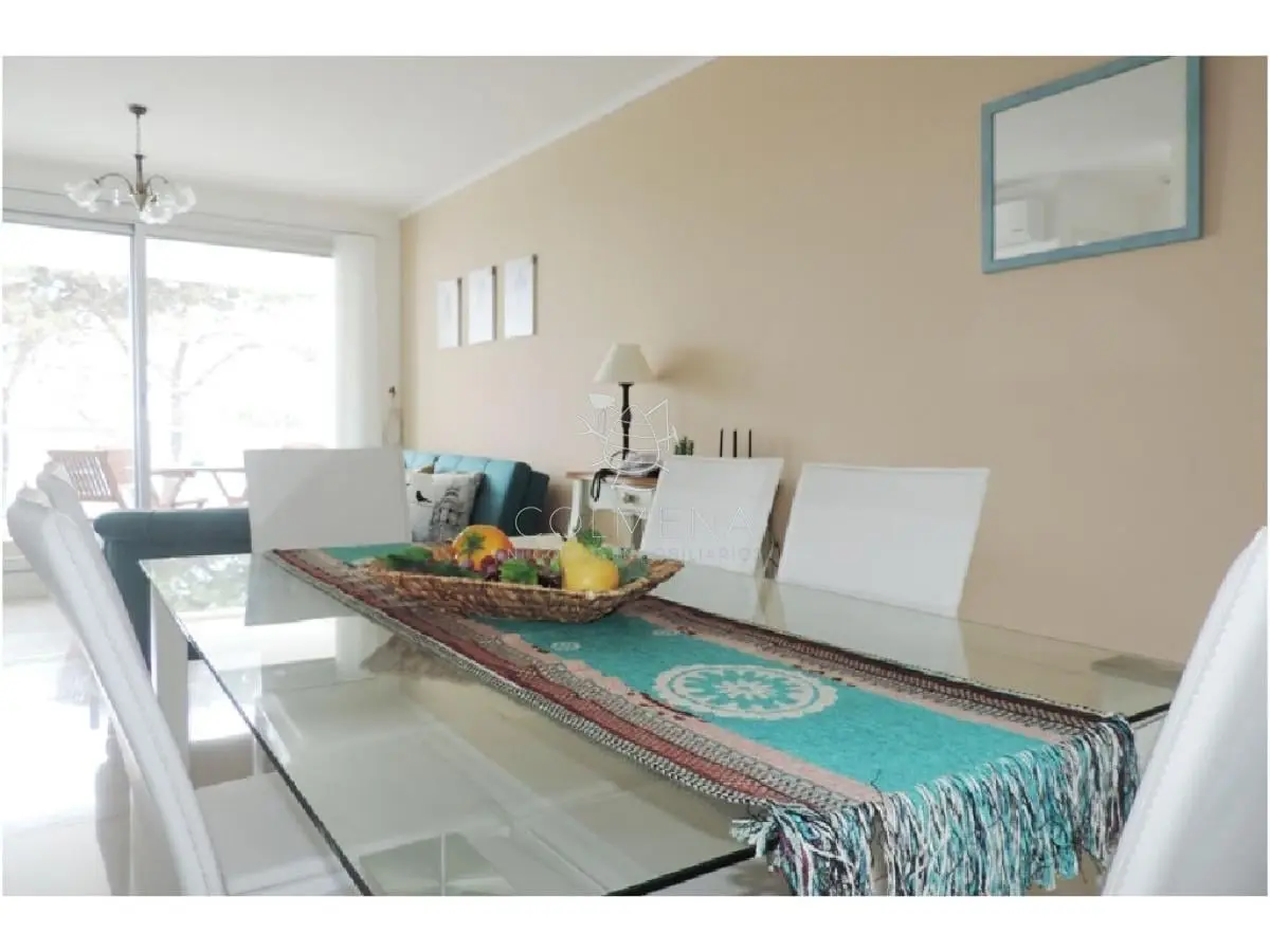 Lindo entorno ,nuevo ,con servicios , buena zona 4