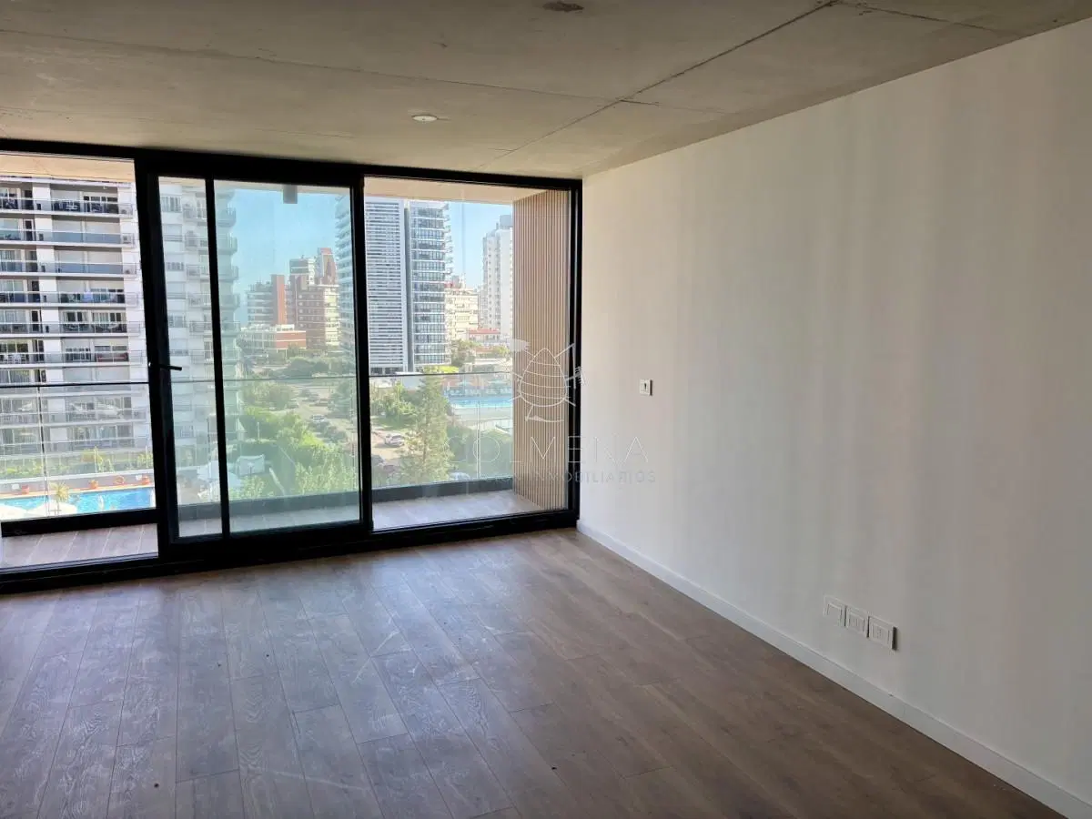 TORRES DEL ESTE | 2 dorm 2 baños desarrollo de lujo en Av. Chiverta, Punta del Este 4