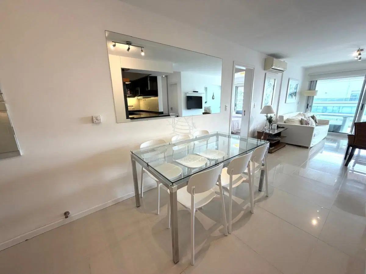 Espectacular apartamento en venta en playa brava, 2 dormitorios y medio. 5