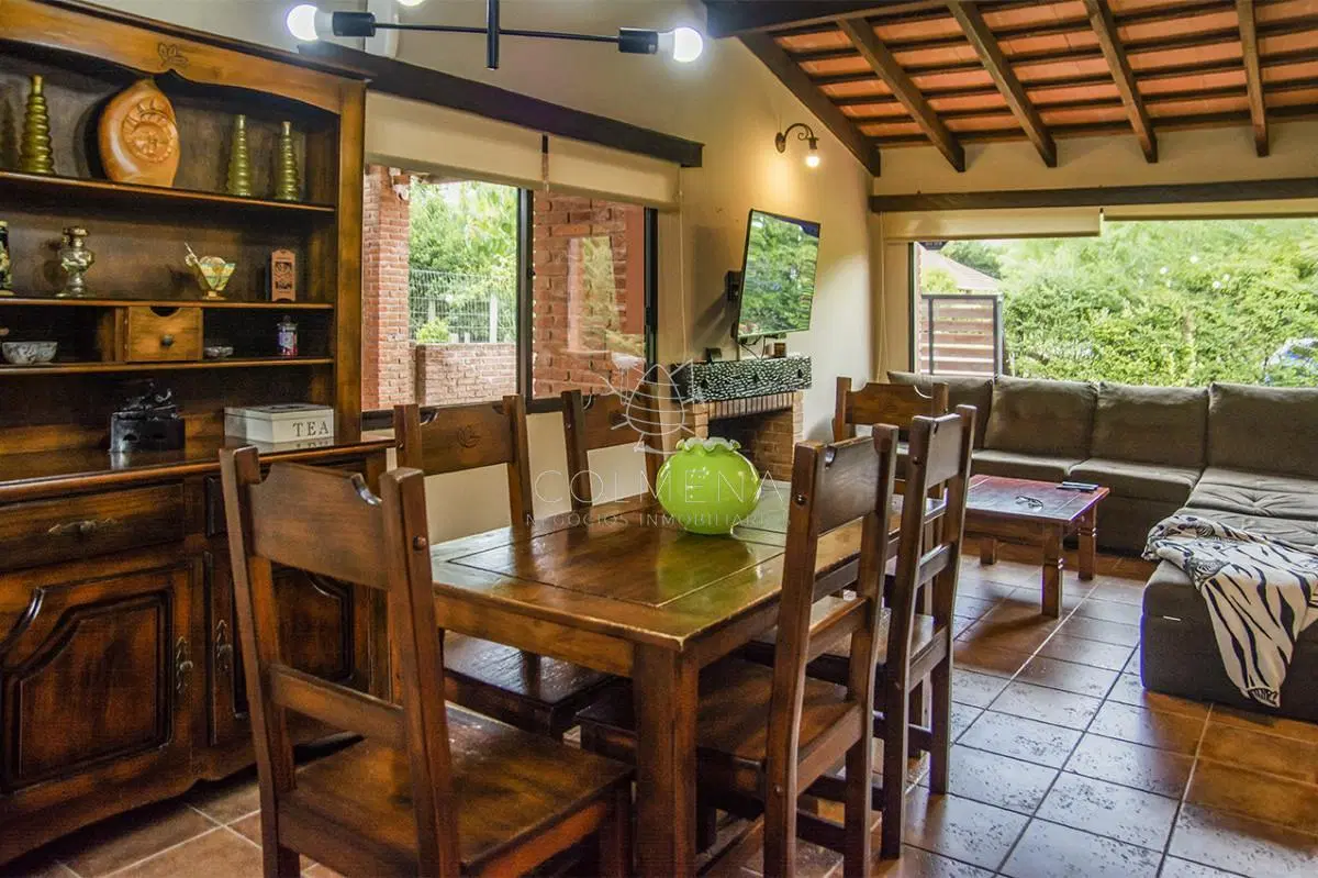 En venta casa de 3 Dormitorios en Jardines de Córdoba con Barbacoa 5