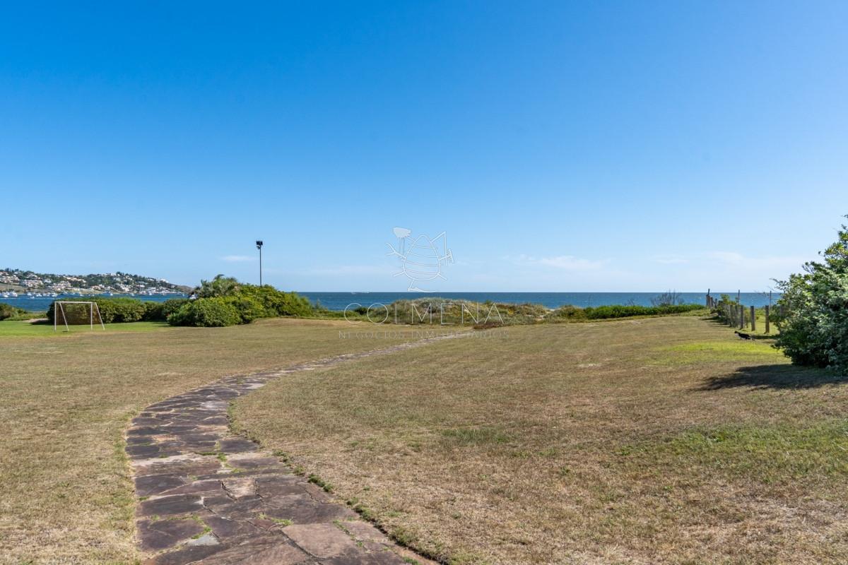 Foto de Casa en primera linea al mar en Solanas, imagen 1