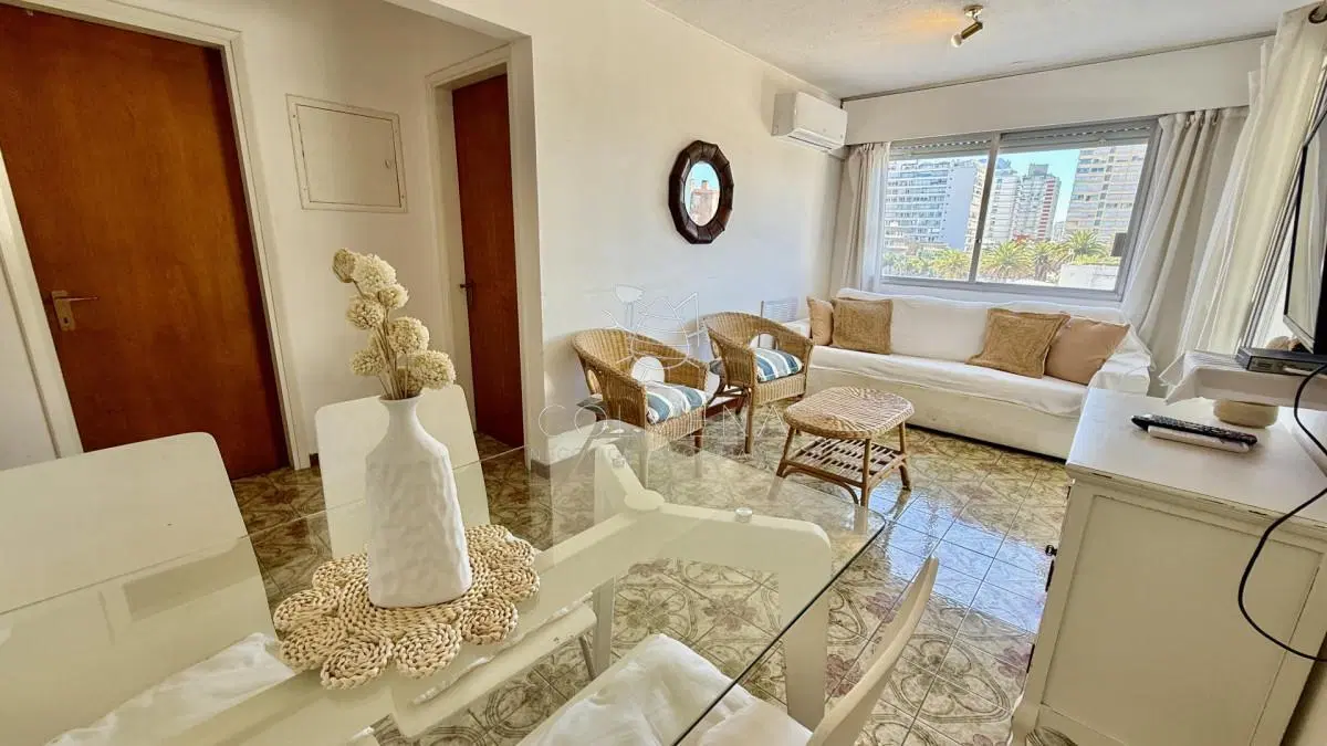 Apartamento en Peninsula, 2 dormitorios * 2
