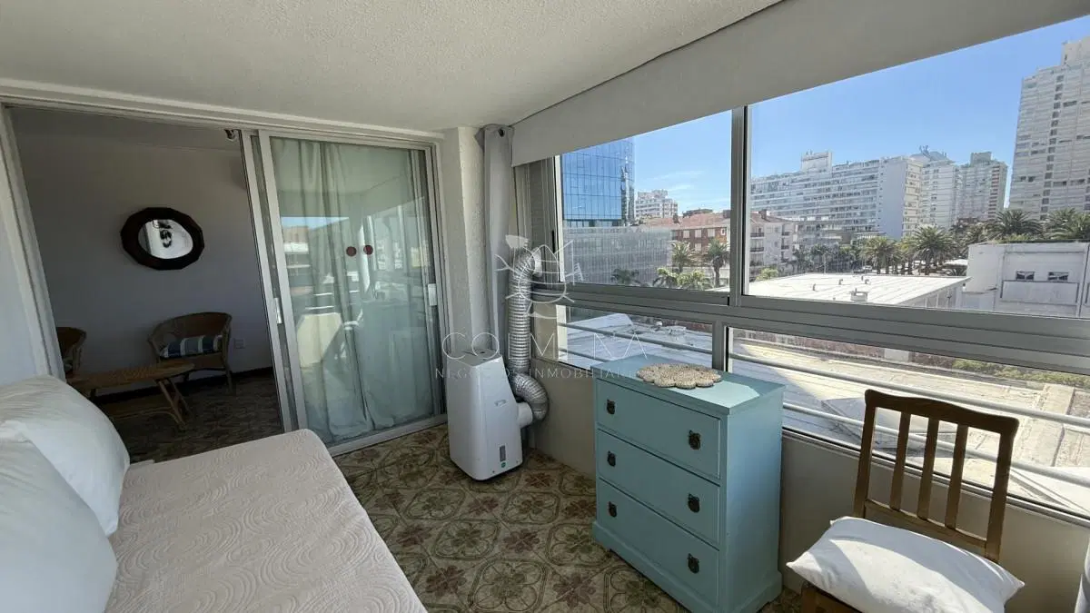 Apartamento en Peninsula, 2 dormitorios * 5
