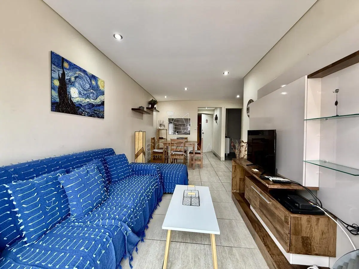 Apartamento a la venta en la Peninsulta - Punta del Este. ! dormitorio y medio. Garaje 4
