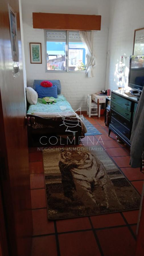 Foto de SE VENDE CASA 3 DORMITORIOS EN LAUSANA, imagen 2