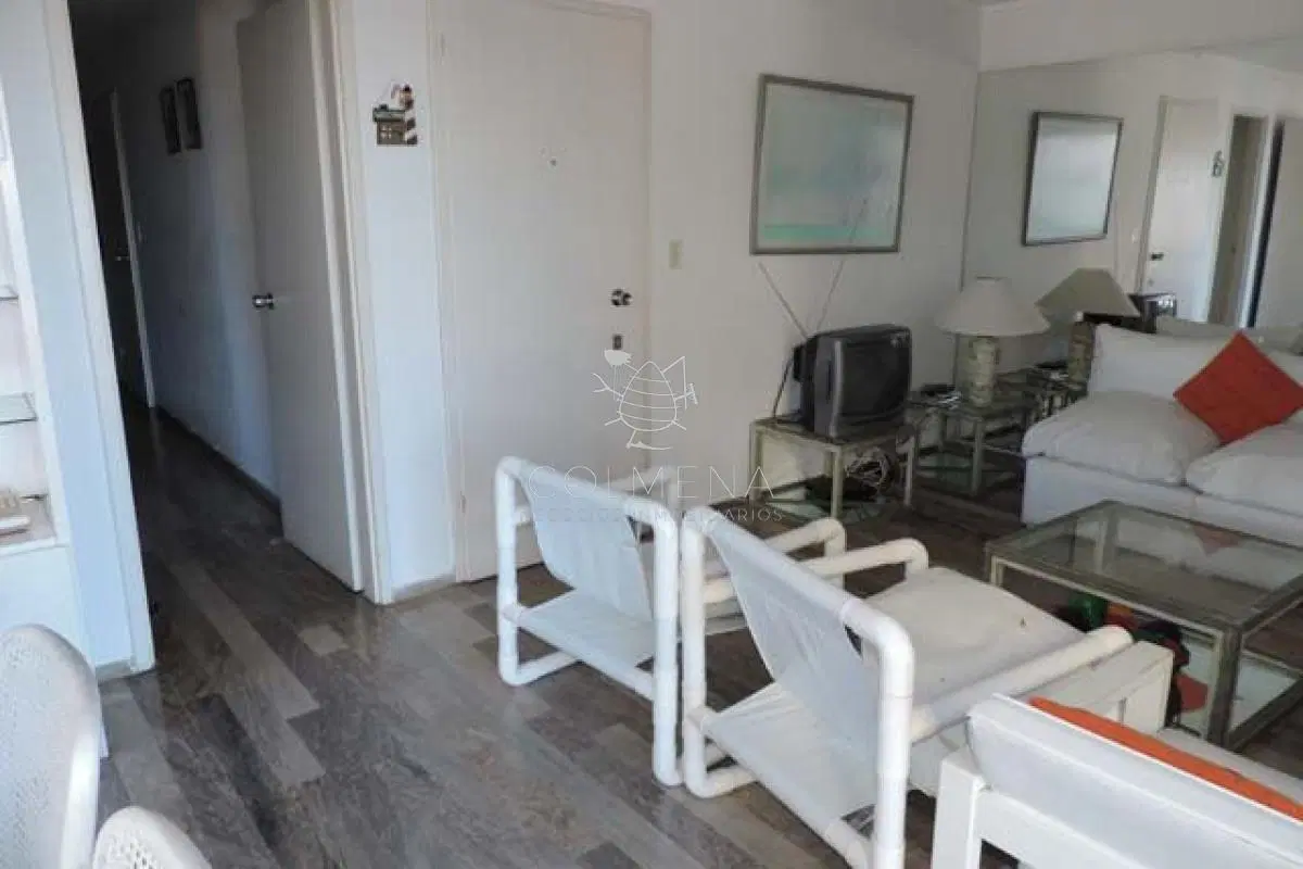 Apartamento en Brava, 3 dormitorios 4