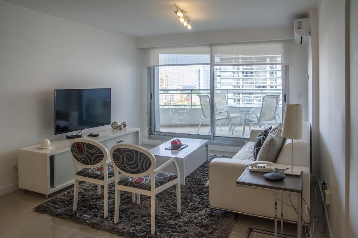 Foto de Apartamento en venta de 3 dormitorios en Forest Tower , Punta del este, imagen 1