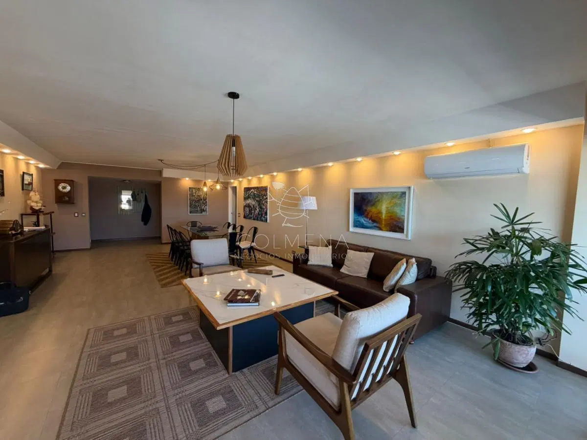 Apartamento en Venta de 3 dormitorio en Punta del este . Playa mansa , Parada 1 4