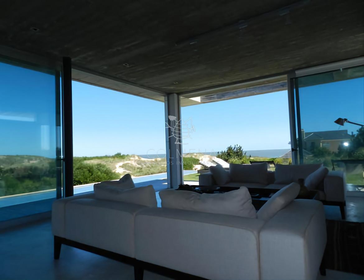 Foto de Excelente casa moderna en Tio tom, pegada al mar, imagen 3