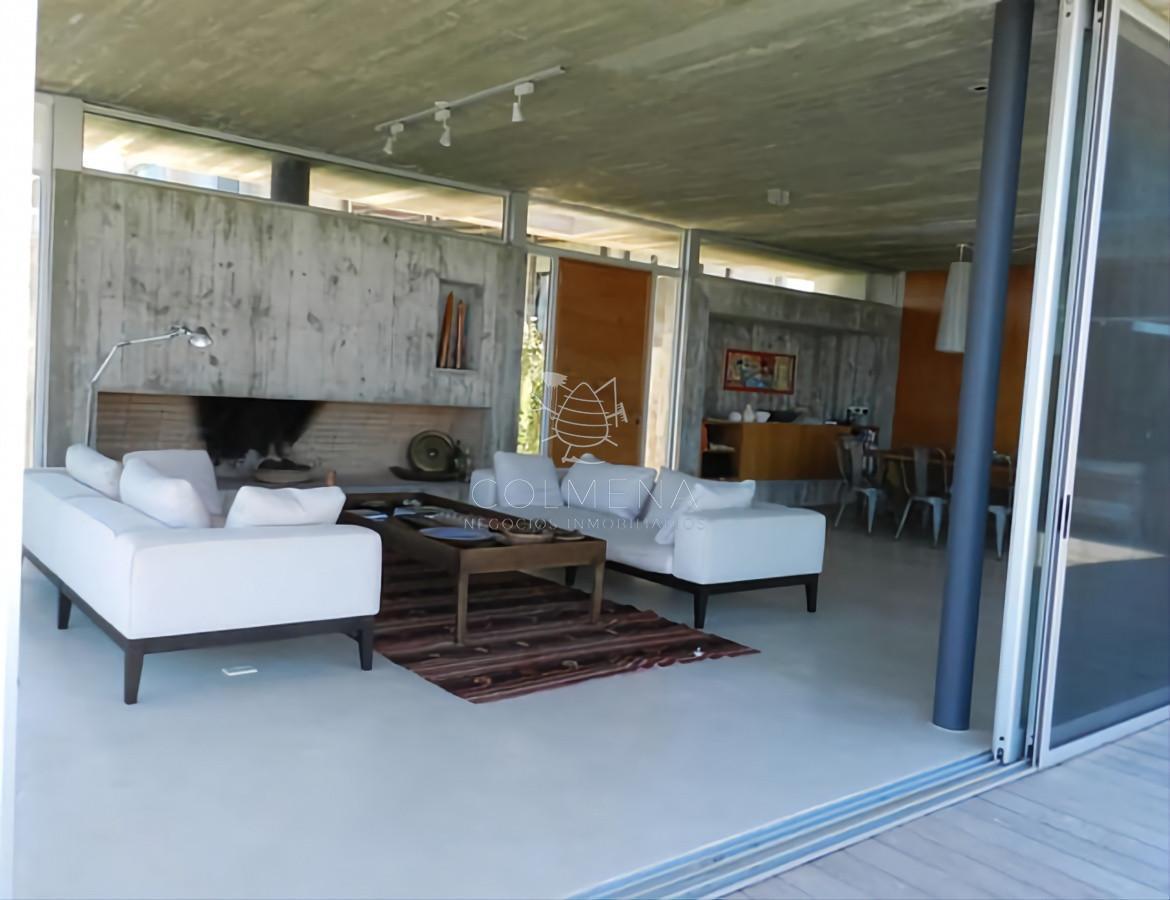 Foto de Excelente casa moderna en Tio tom, pegada al mar, imagen 3