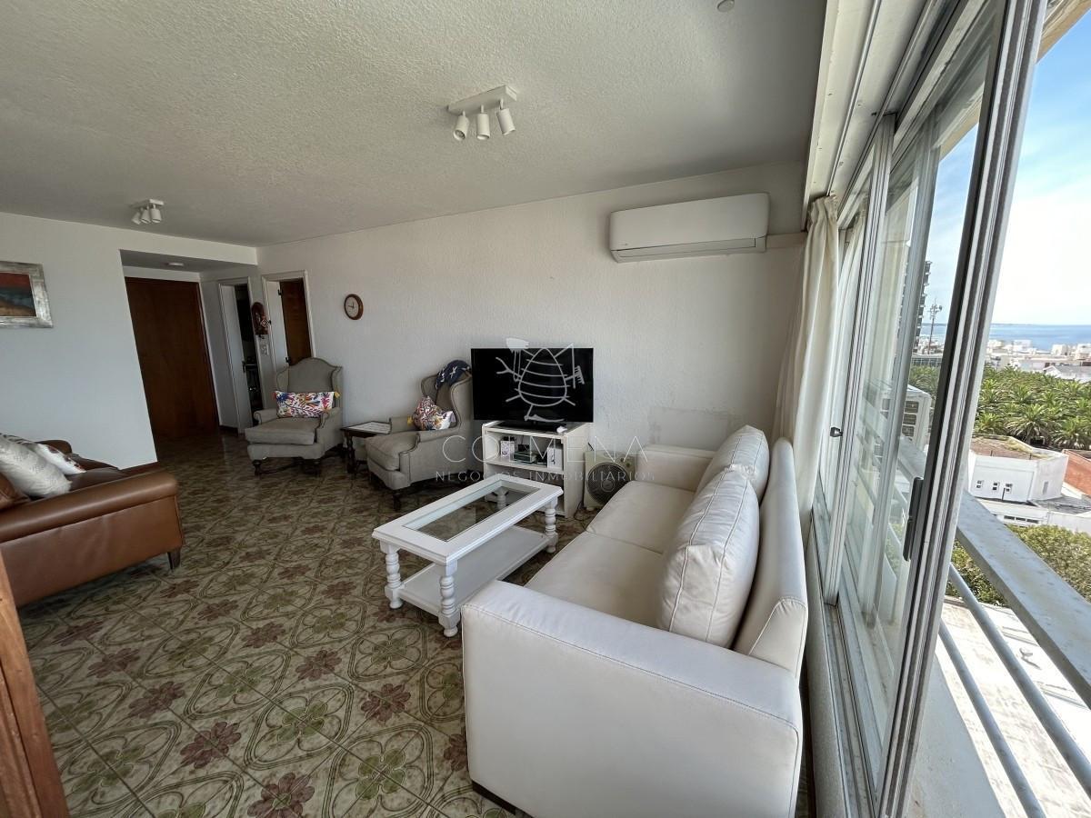 Foto de OPORTUNIDAD Venta Apartamento TORRE VERONA - 2 dormitorios y medio, imagen 5