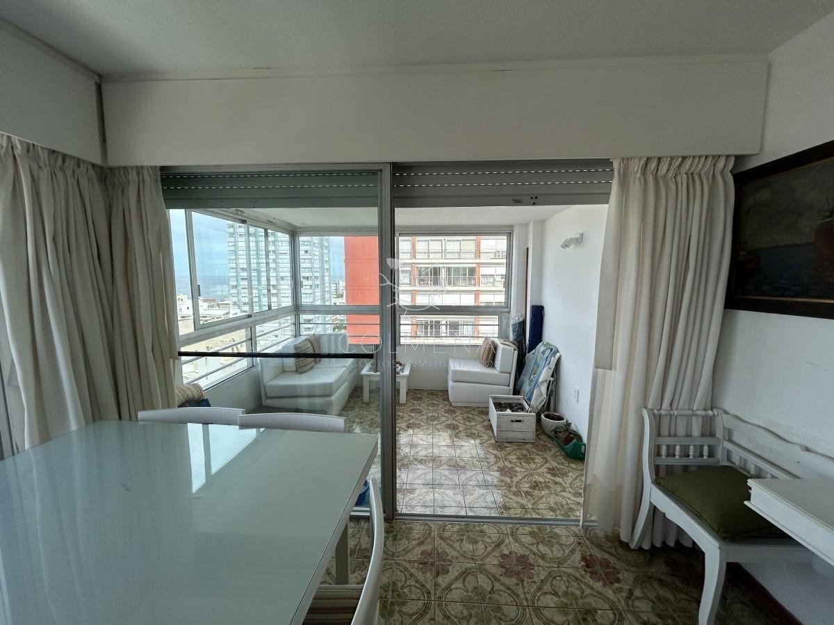 Foto de OPORTUNIDAD Venta Apartamento TORRE VERONA - 2 dormitorios y medio, imagen 2